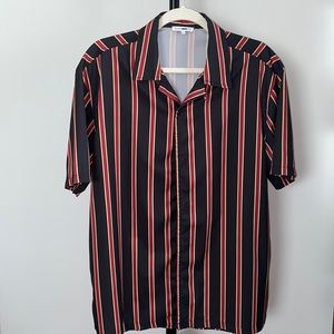 FashionNova Short Sleeve Button Down Shirt